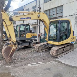 2017 Good Health 6 Ton Komatsu PC 60 Used Excavator with Cummins Engine Made in