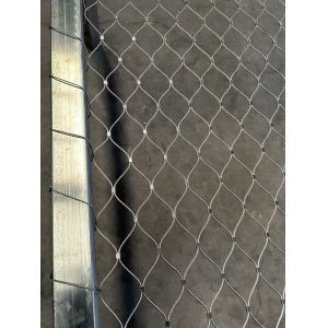 Durable Safety Perimeter Netting Designed for Construction Sites Protecting