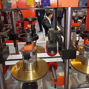 Aluminium Profile Thermal Break Assembly Machine 5 Kw Combining Automatic