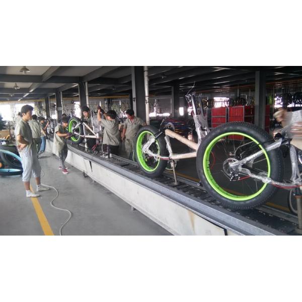 Fat Beach Cruiser Bike with 26 Inch Snow Tires and Aluminum Alloy Frame in 2015