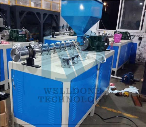 Buy Mask Fabric PP Melt Spraying 600kg/day Meltblown Extruder at wholesale prices