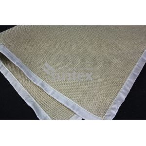 China Excellent Tensile Strength Vermiculite Coated Fiberglass Fabric For Safety Clothing on sale