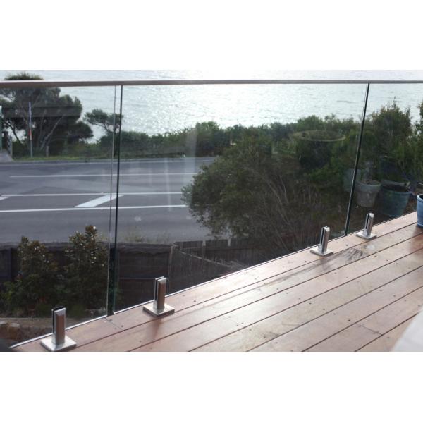 Round Steel Frameless Glass Balcony Railing Outdoor With Solid Wood Handrail