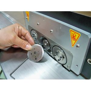 Professional Technical Support and Quick Response for PCB Separator Machine CWVC