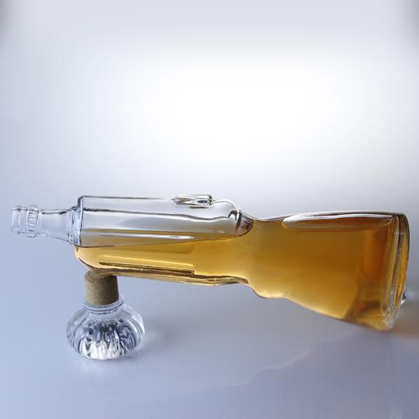 500ml Whisky Glass Bottle Gun Shape Open Mold 700ml Vodka Bottle for Beverage Industry