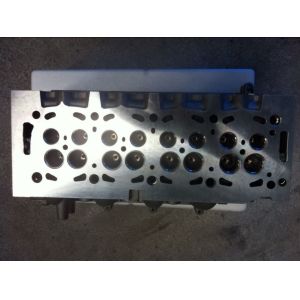 C4 cylinder head AMC908005 02.00.EF 0200.EF 0200EF 1869775 DW10BTED4 for Peugeot