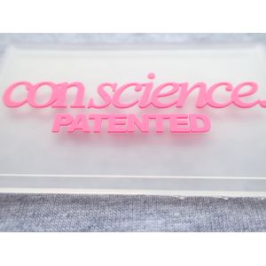 OEM ODM Printing 3D Silicone Heat Transfer Label For Garment Bags