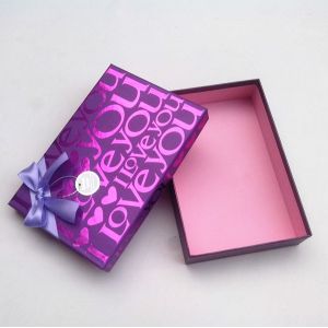 China 2013 Hot-Sale Paper Wedding Gift Box on sale