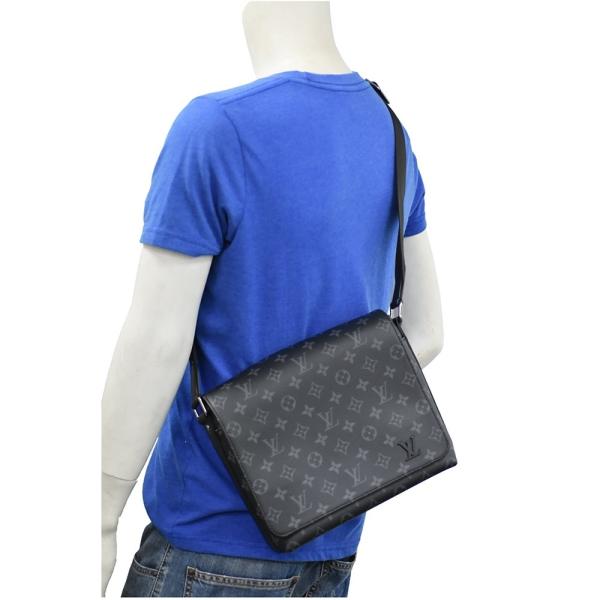 Buy Eclipse Canvas Print Mens Louis Vuitton District PM M45272 at wholesale prices