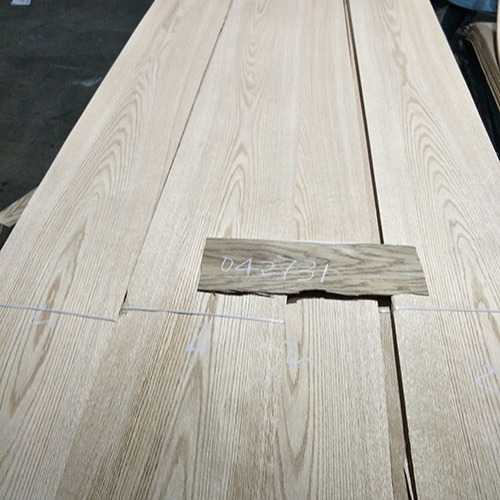 High Quality Red Oak Wood Veneer, Panel A Grade, 0.45mm Thickness, Engineered