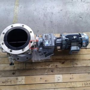 Rotary feeder with PTFE coating on rotor