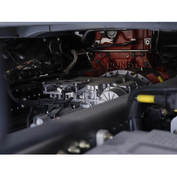 Hot Selling SHACMAN Z3 Tractor Truck 6x4 With Weichai Engine Good Price