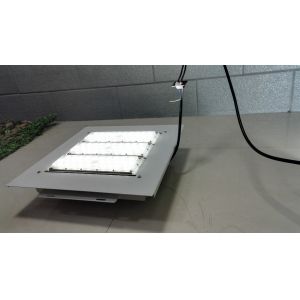 Gas Station Canopy Led Lights 100w 150w 200w IP66 IK10 Recessed Installation