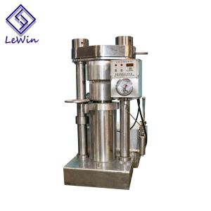 China High Pressure Cold Press Expeller Machine , Groundnut Oil Processing Machine on sale