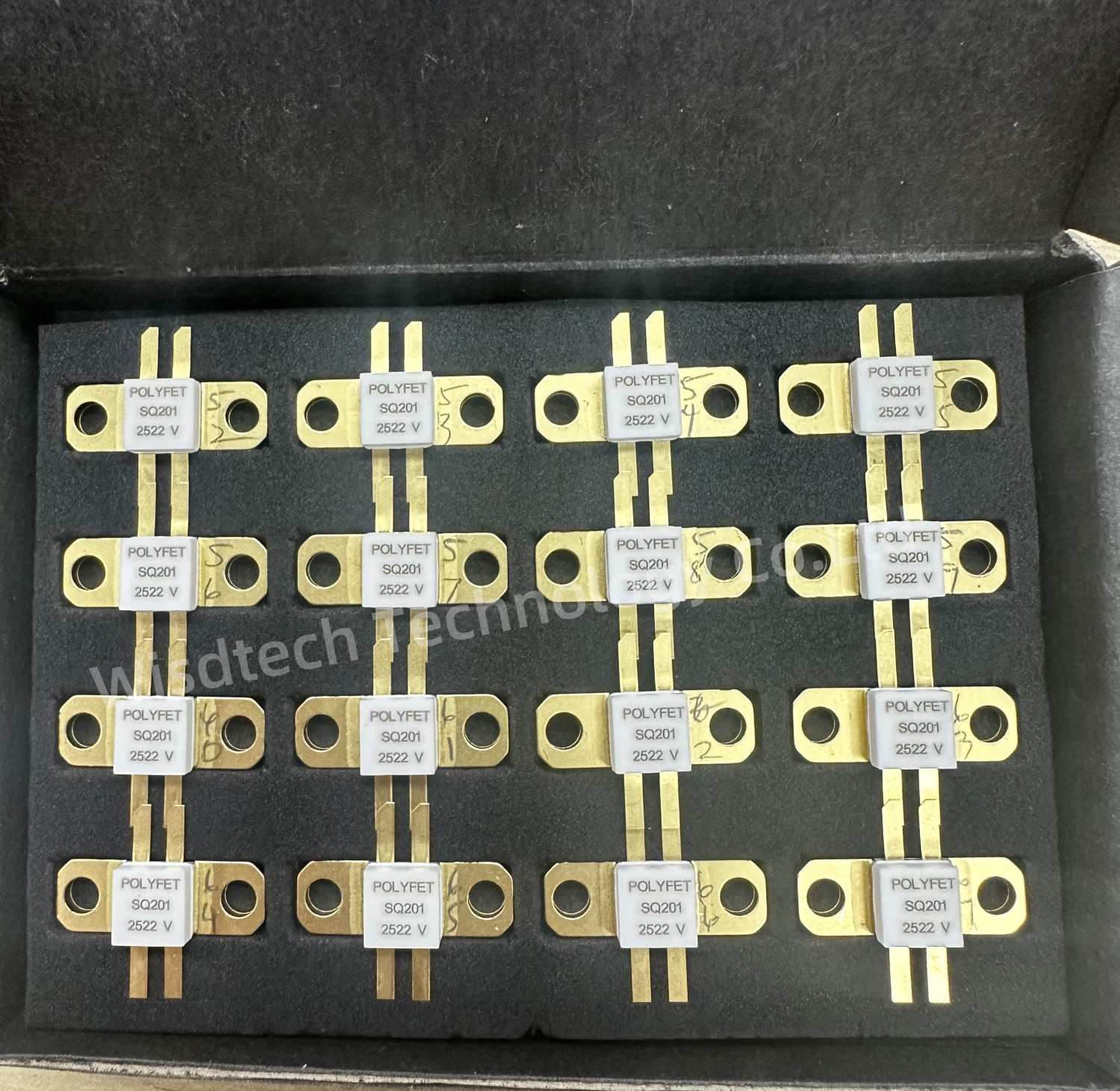 SQ201 SILICON GATE ENHANCEMENT MODE RF POWER VDMOS TRANSISTOR