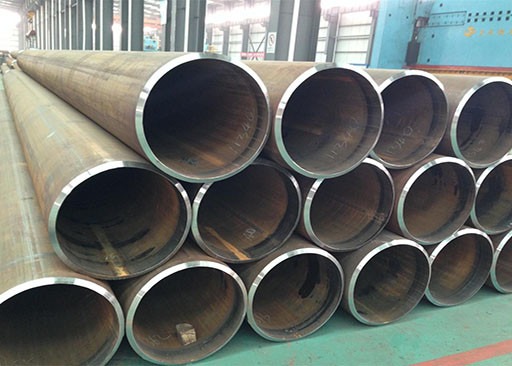 Buy API Longitudinally Submerged Arc Carbon Steel Welded Pipe 6M Length at wholesale prices