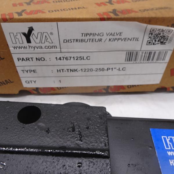 01798125LC Original Hydraulic distribution valve 14767125LC For SHACMAN selector valve lift valve HT-TNK-1220-250