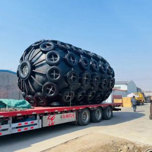 Iso17357 Yokohama Pneumatic Fender Marine Floating Cylinder 50kpa With Low