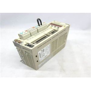 Yaskawa SGDP-04APA Digital AC Servo Control Supports Incremental and Absolute