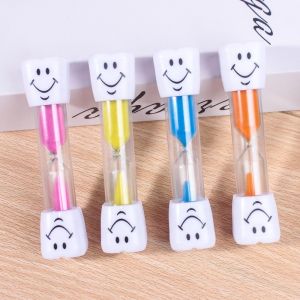 Plastic Three Minute Sand Timer Hourglass Toothbrush Timer Traditional Design
