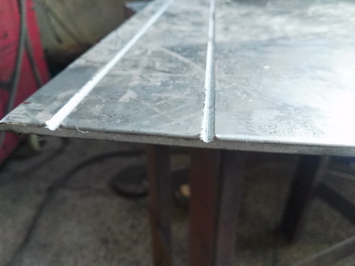 Aluminum Sheet CNC V Grooving Machine Steel Door Making Machinery 4mm Sheet Matel