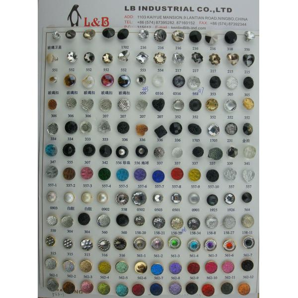 wholesale 2021 latest design Gold with pearl beads shirt button with stone for clothing