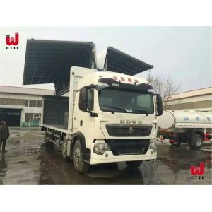 Sinotruk 10 Wheeler Truck Wing Van Euro 4 Cargo Truck