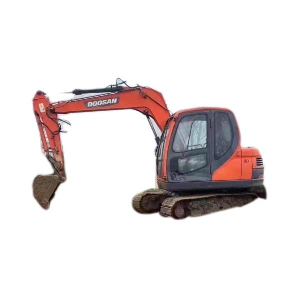 Buy Second Hand Doosan DX75-9C Excavating And Earth Moving Equipment With Yanmar 4TNV98 Engine at wholesale prices
