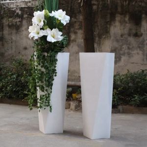 Outdoor standing planter white irregular quadrilateral flower pots