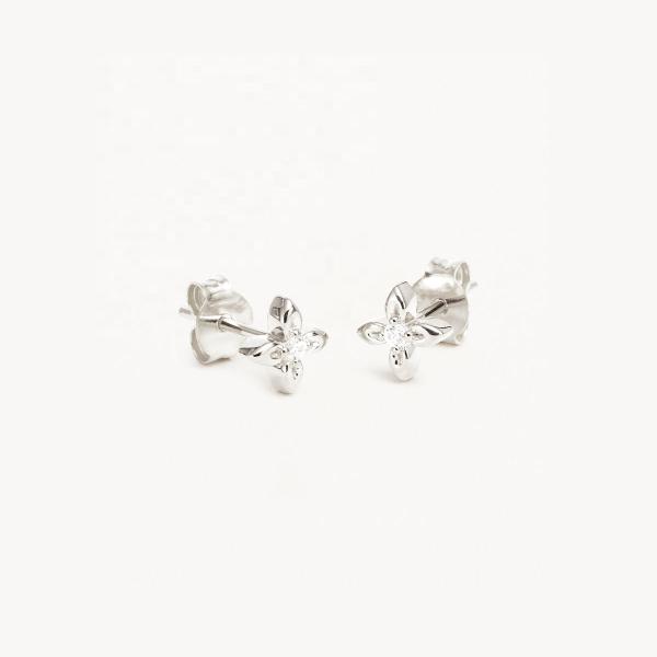 925 Sterling Silver Flower Stud Earrings Small Size for Everyday Wear