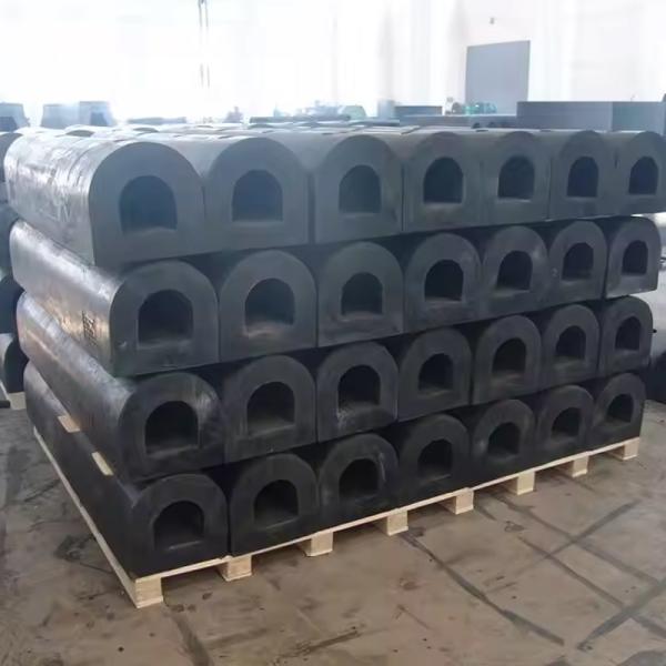 Engineered D Fenders For Tight Spaces With High Energy Absorption In Small Profiles