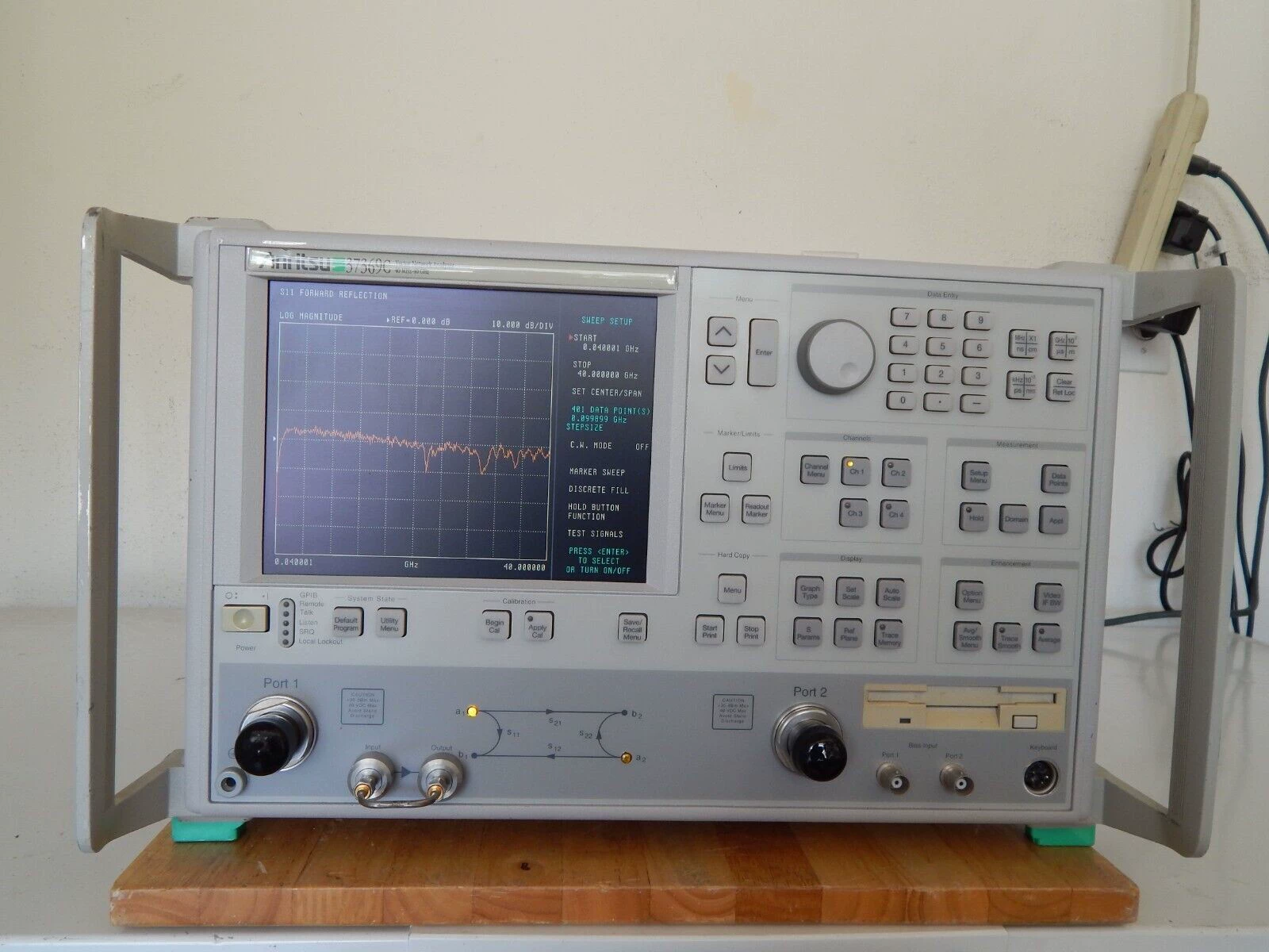 40 MHz–40 GHz Vector Network Analyzer VNA Anritsu 37369C