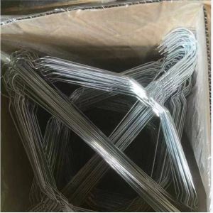 China Disposable Commercial Clothes Hangers , Lightweight Wire Dry Cleaning Hangers on sale