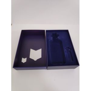 Custom high quality handmade wine packaging box with flock insert