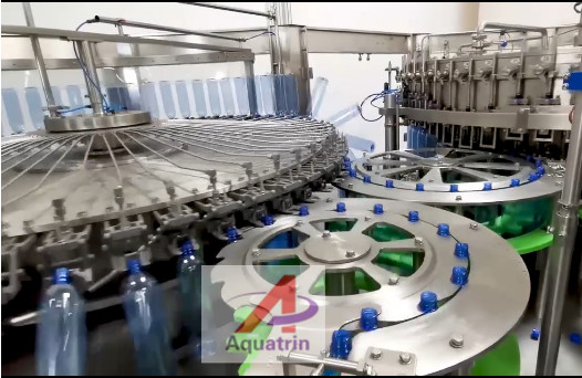 Palletizer 36000BPH Mineral Water Filling Machine 1.5kw SEW Omate