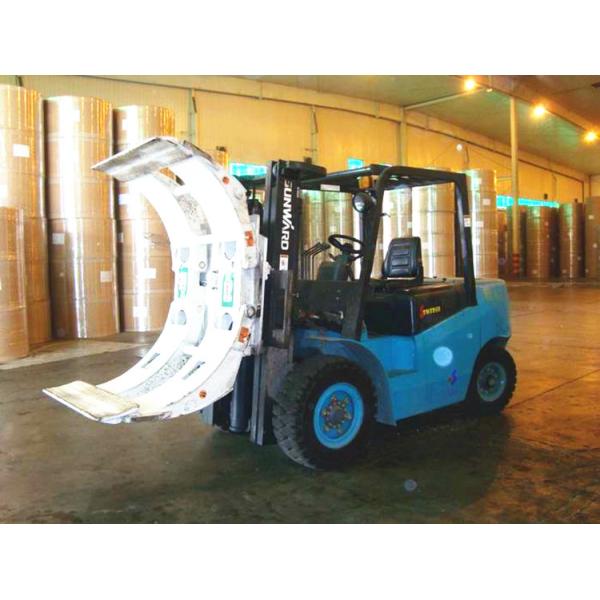 Buy 750mm Pad Size Forklift Truck Attachments Rotating Paper Roll Clamp at wholesale prices
