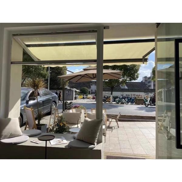 East-Facing Folding Window Configuration Optimizing Morning Sunlight Capture for Breakfast Nook Illumination