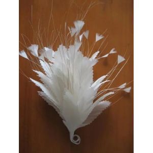 15*15 cm Dyed Stripped Goose Feather Flower Mount with Wire Accessory Pattern