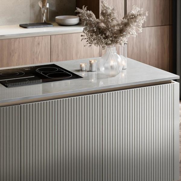 Wall Mounted Home Lacquer or Finish Modern Design Kitchen Cabinet Complete Set Wood Storage