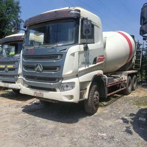 12cbm Used Cement Truck Truck Mixer Shacman Weichai WP10.336E53 Engine