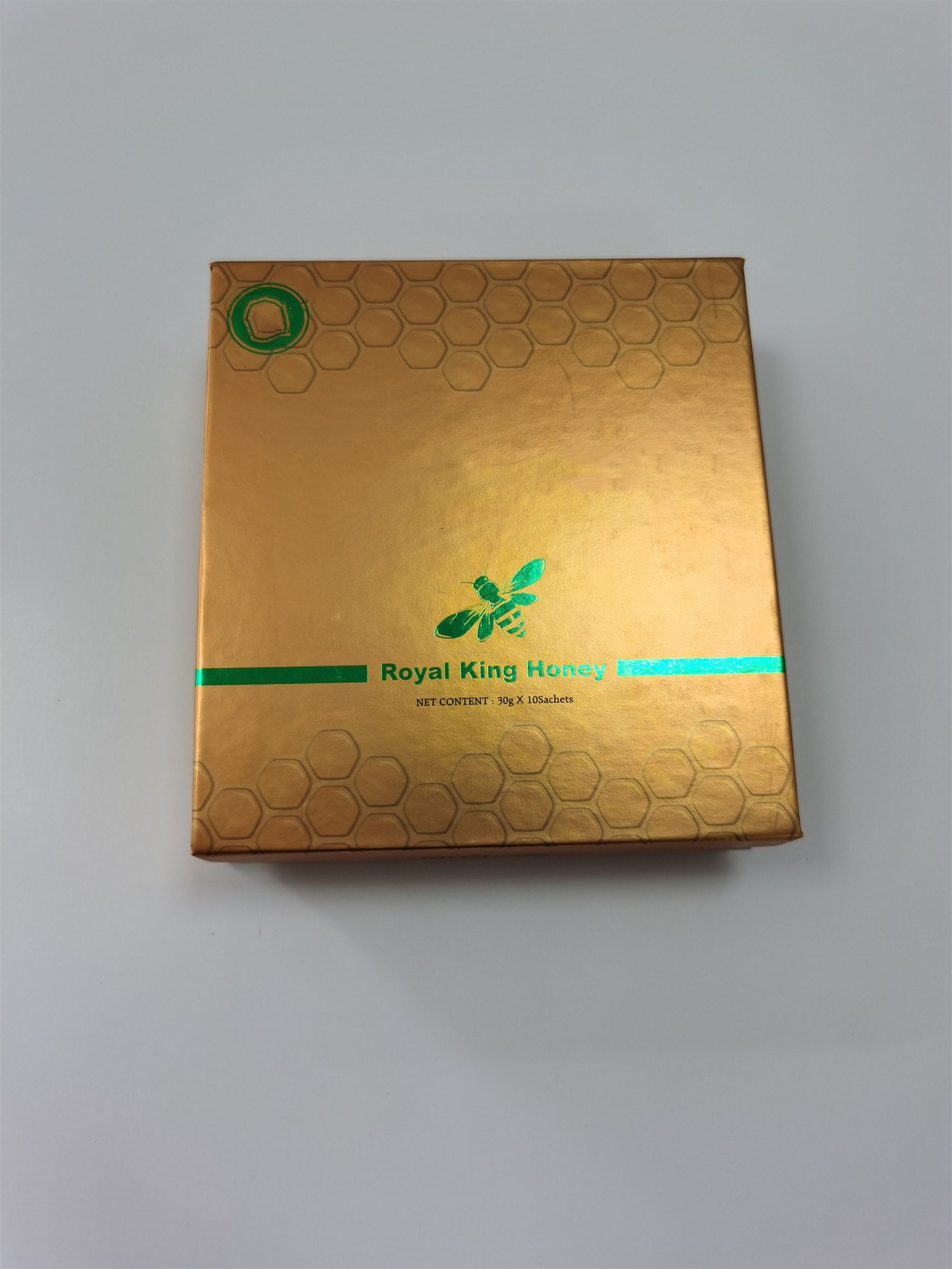 Golden Custom Embossed Boxes Aseptic Flat Pack Cardboard Boxes Degradable