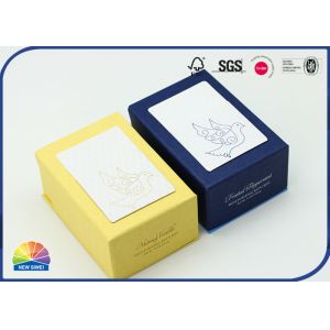 Faint Yellow Printing 1200gsm Hinged Lid Box Gold Hot Stamping