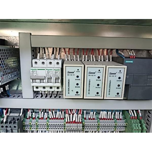 Round Bottles Pharma Labeling Machine Electric Driven Bottle Size Range Height20-110mm