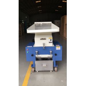 Quality Central Fast-speed Gray Granulating Machine / Shredder / Granulator SKD-11 OG-30FS for large plastic defect Cuttings for sale