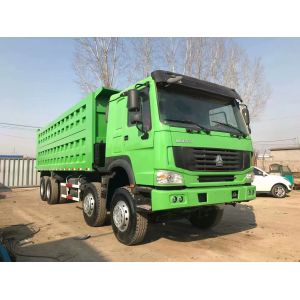 SINOTRUK 8*4 Made Earth Mover Vehicle for Smooth Manual Auto Earth Moving