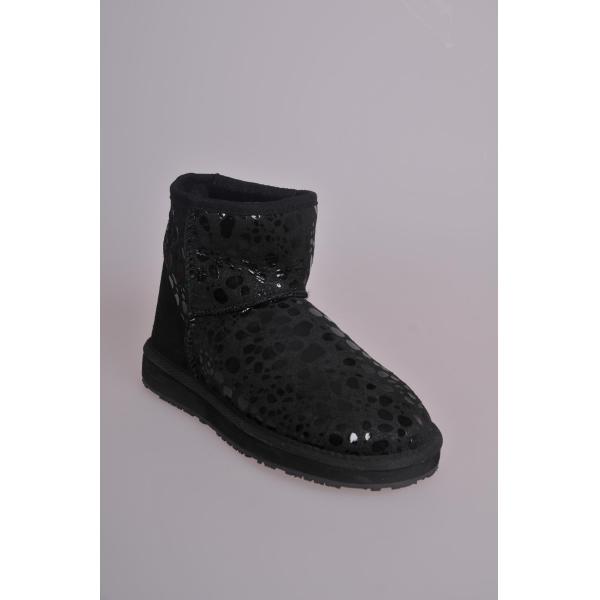 Buy Winter Shearling Sheepskin Snow Boots With Lace Up Closure at wholesale prices