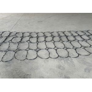 China Warfare Anti Tank Barrier Wire Mesh Security Interception Track on sale