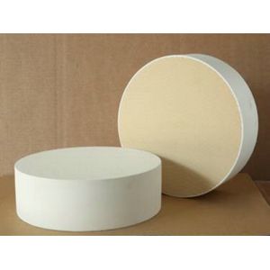 Quality Ceramic catalyst carrier 300CPSI SCR / DOC , cordierite honeycomb for sale