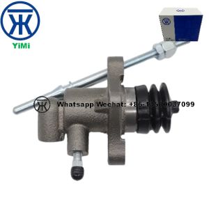 ISUZU NKR55 4JB1T 4JG2 Clutch slave cylinder 8980412920 8972120150 8971608810