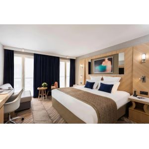 China Cameroon luxury hotel fitout furniture of laminated wood headboard with leather bed and long desk tale TV cabinet on sale